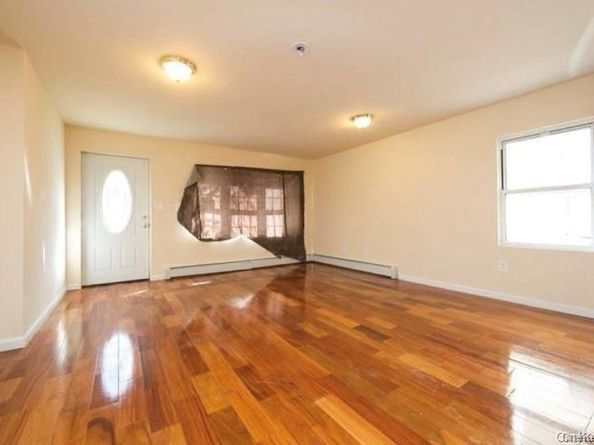 156-17 110th Avenue, Jamaica NY 11433
