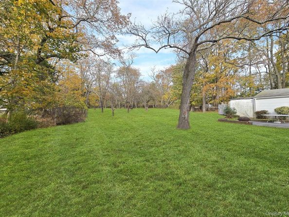 585 Pulaski Road, Kings Park NY 11754