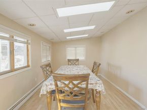 75 Peninsula Boulevard, Valley Stream NY 11581