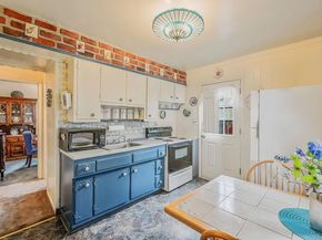436 N Ontario Avenue, Lindenhurst NY 11757