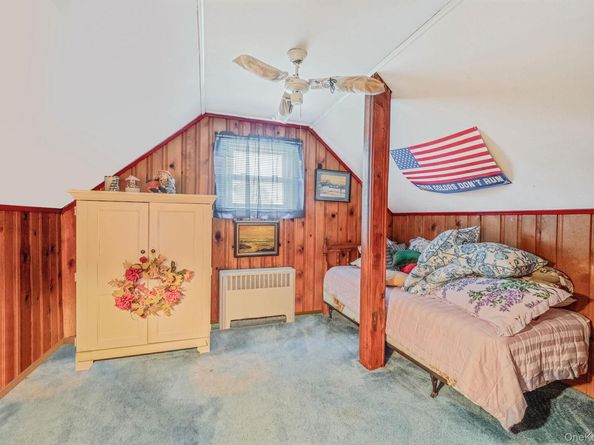 436 N Ontario Avenue, Lindenhurst NY 11757