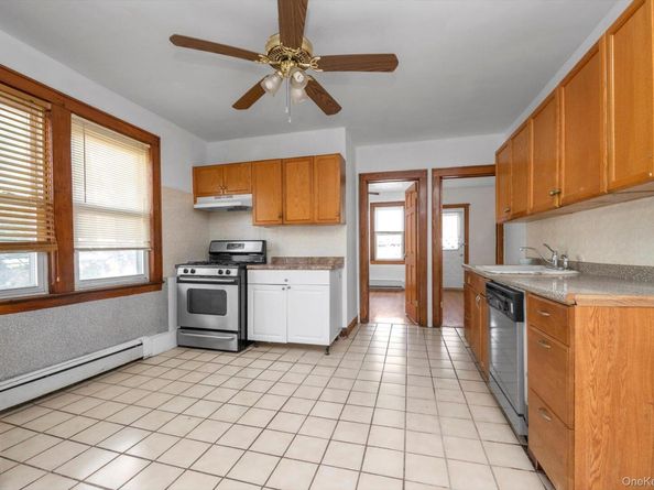 12401 9th Avenue, College Point NY 11356