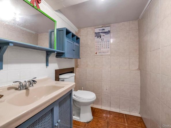 12401 9th Avenue, College Point NY 11356