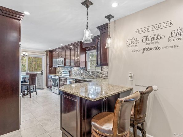 3 Howard Drive, Coram NY 11727