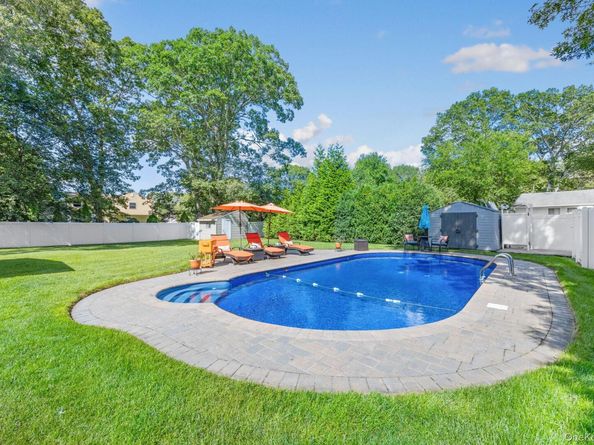 3 Howard Drive, Coram NY 11727