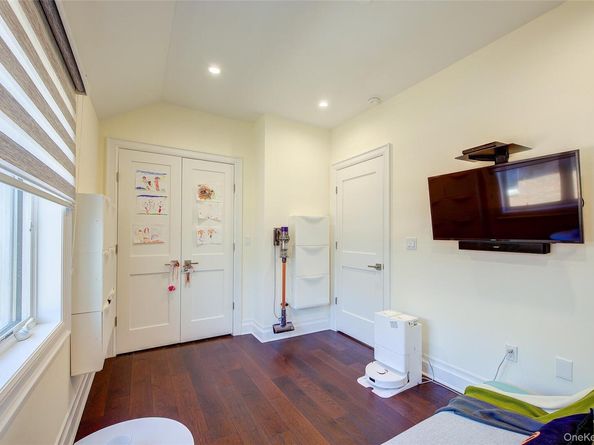 147-07 8th Avenue, Whitestone NY 11357