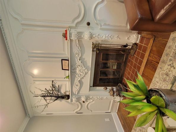 143 33rd Street, Lindenhurst NY 11757