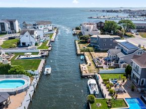 230 Sequams Lane Center, West Islip NY 11795
