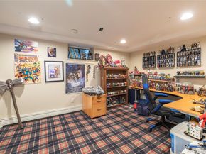 3 Reeve Road, Rockville Centre NY 11570