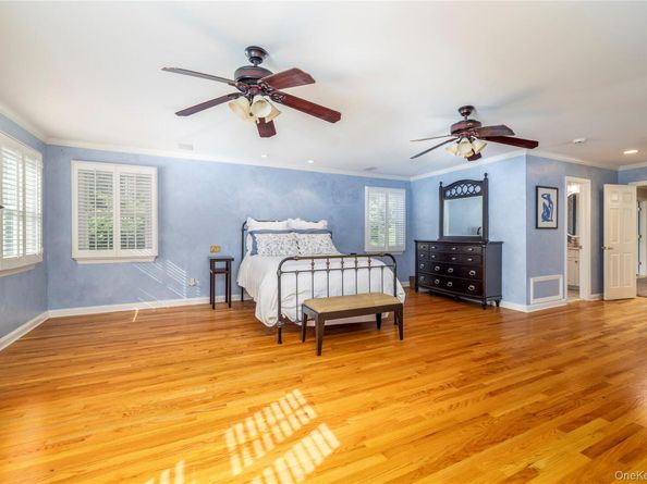 3 Reeve Road, Rockville Centre NY 11570