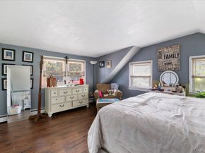53 Periwinkle Road, Levittown NY 11756