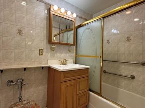 153-25 88th Street 4B, Howard Beach NY 11414