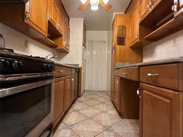 153-25 88th Street 4B, Howard Beach NY 11414