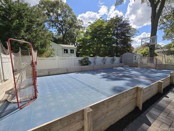46 Midland Boulevard, Ronkonkoma NY 11779