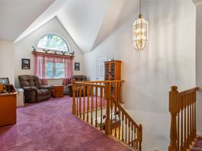 167 Farm Road E, Wading River NY 11792