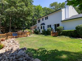 167 Farm Road E, Wading River NY 11792