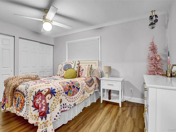 1 Anchorage Way 201, Freeport NY 11520