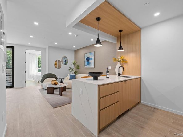 366 Harman Street 2R, Brooklyn NY 11237