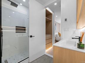 366 Harman Street 2R, Brooklyn NY 11237
