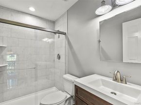93 paddington Circle, Smithtown NY 11787