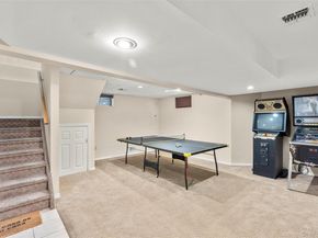 93 paddington Circle, Smithtown NY 11787