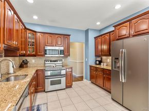 93 paddington Circle, Smithtown NY 11787