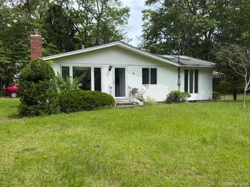 64 Shore Road