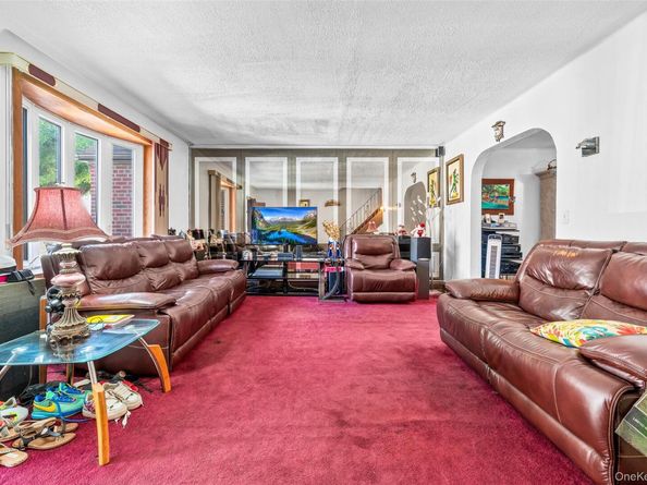 14229 231st Street, Laurelton NY 11413