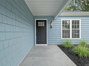 147 Edinburgh Drive, Ridge NY 11961