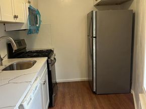 43-25 Douglaston Parkway 2D, Douglaston NY 11363