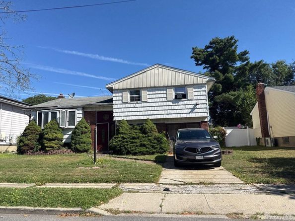 1109 Cramer Court, Baldwin NY 11510