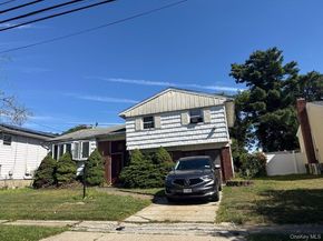 1109 Cramer Court, Baldwin NY 11510