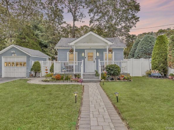 44 Lexington Avenue, Patchogue NY 11772