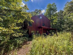 2 Cecilia Lane, Pleasantville NY 10570