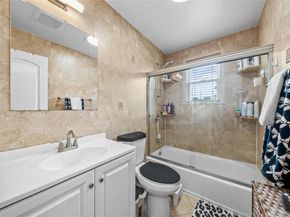 522 17th Street, West Babylon NY 11704