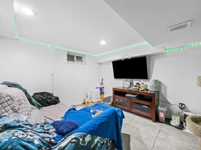 522 17th Street, West Babylon NY 11704