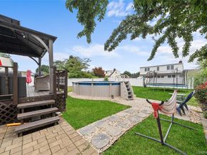 522 17th Street, West Babylon NY 11704