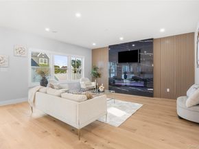 19 Mead Lane, Westbury NY 11590