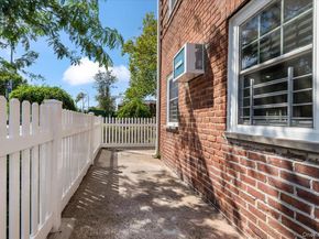 226-01 Union Turnpike A, Bayside NY 11364