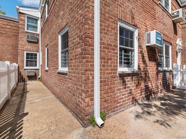 226-01 Union Turnpike A, Bayside NY 11364
