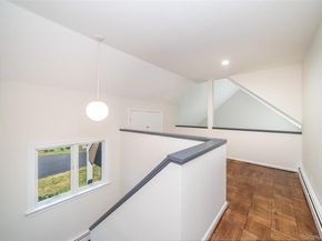 10 Grove Mews, Chappaqua NY 10514