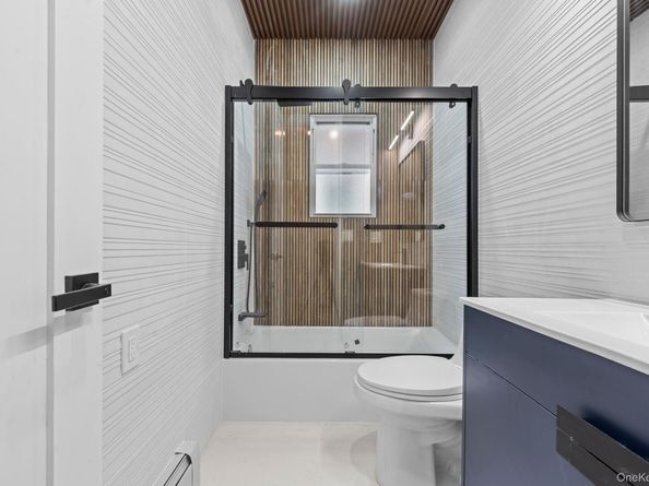 824 Troy Avenue, Brooklyn NY 11203