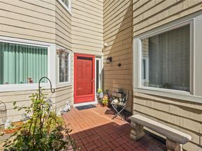 18 Lakeside Lane, Bay Shore NY 11706