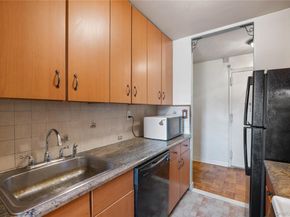1304 Midland Avenue C20, Yonkers NY 10704