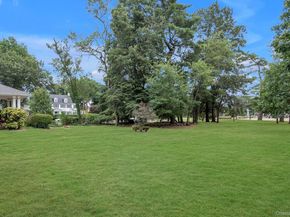 84 Nassau Boulevard, Garden City NY 11530