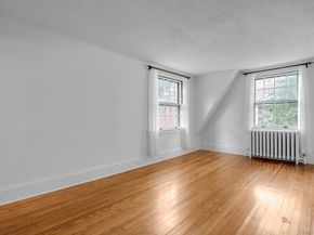 84 Nassau Boulevard, Garden City NY 11530