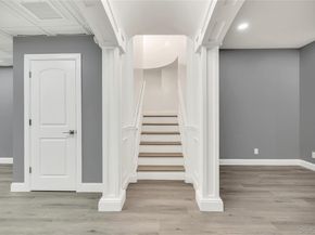 5 Alley Pond Court, Dix Hills NY 11746