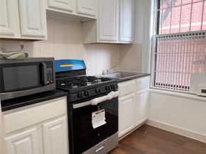 42-14 Union 3D, Flushing NY 11355