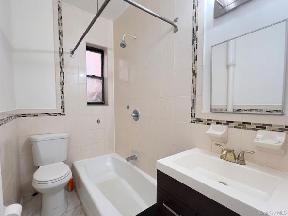 42-14 Union 3D, Flushing NY 11355