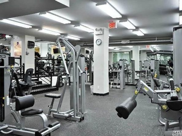18-21 215th Street TH 24, Bayside NY 11360